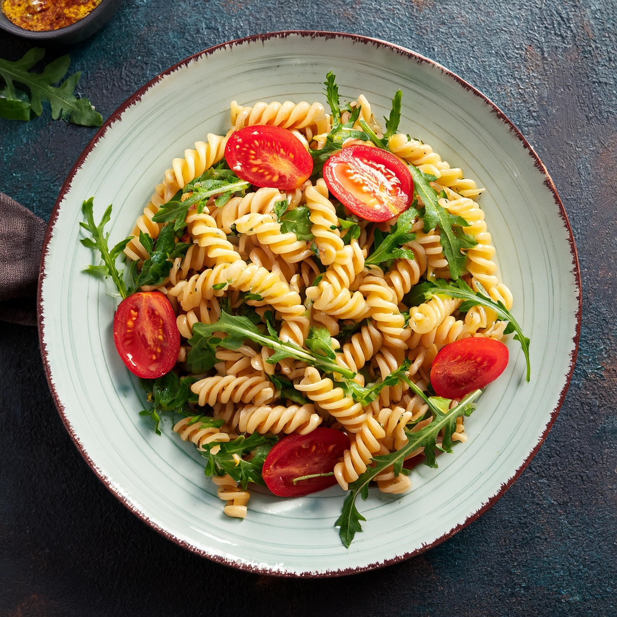 Pasta Rocula Tomaten Salat